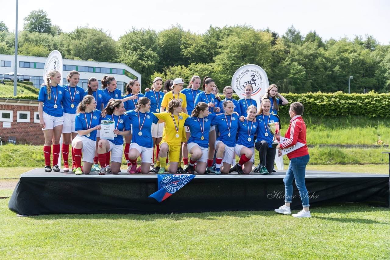 Bild 115 - wBJ SH-Pokalfinale  Holstein-Kiel - SV Viktoria : Ergebnis: 1:0